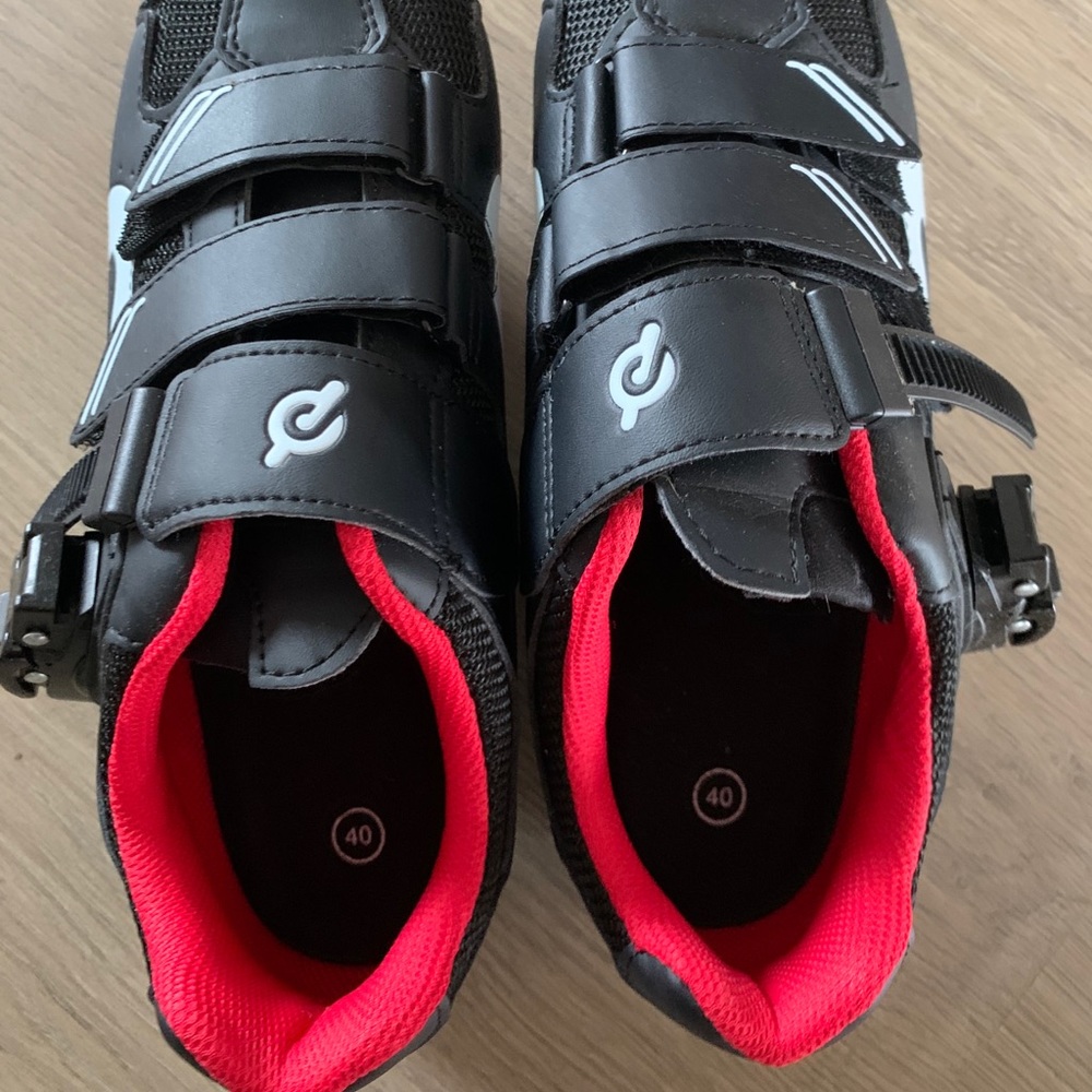 Peloton shoes size 40